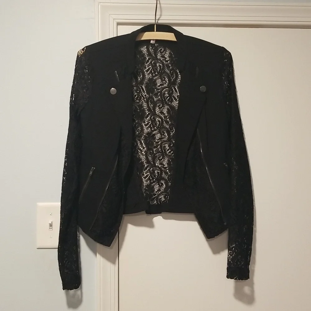 Lace Blazer - Picture 1 of 11